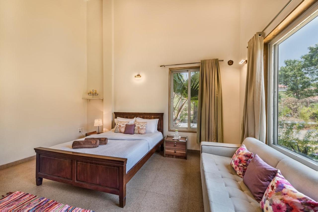 Saffronstays Roselle, Malavli - Pet-Friendly Pool Villa With Modern Interiors Lonavala Eksteriør bilde